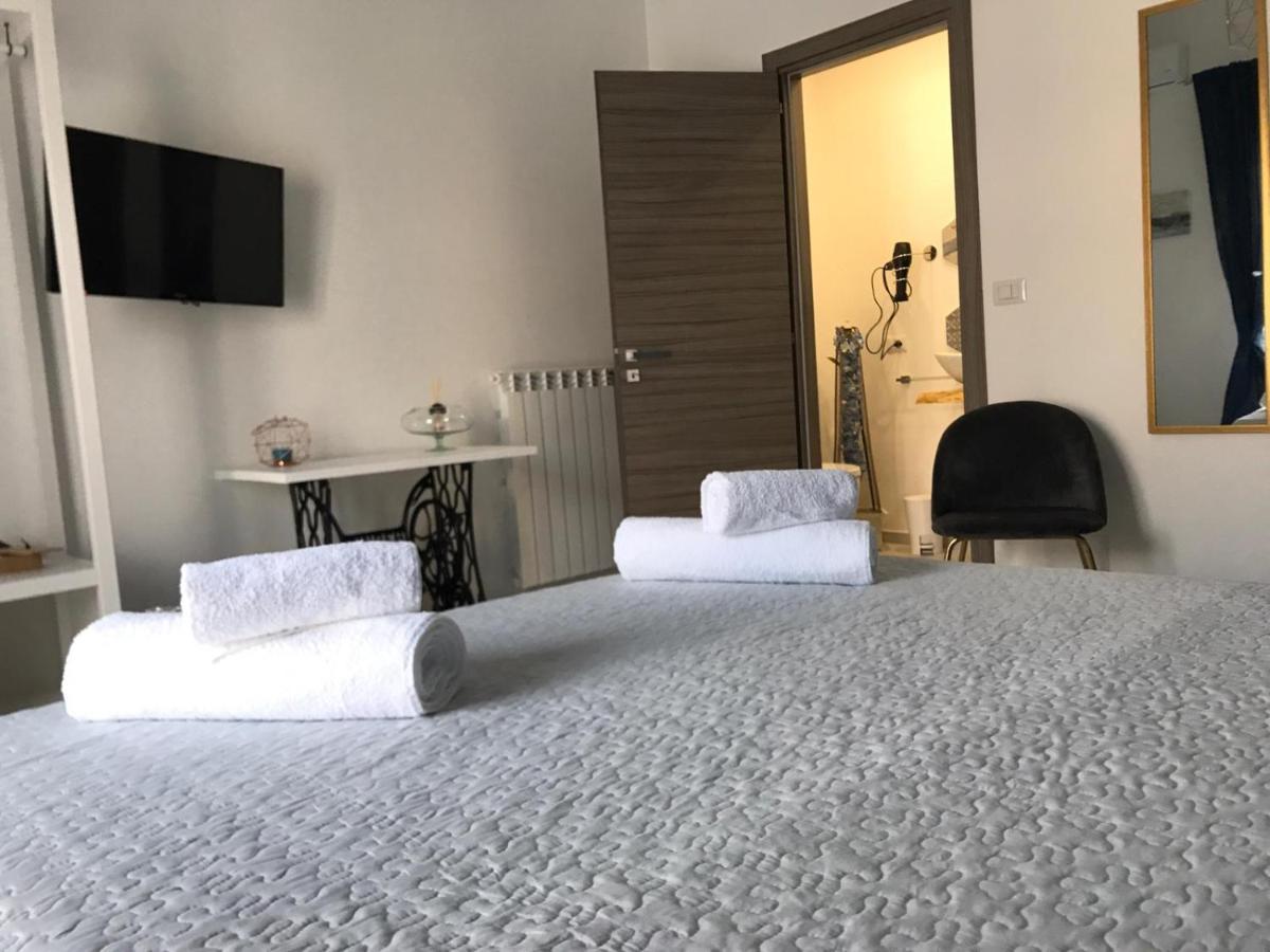 B&B Le Stanze Al Centro Agrigento Eksteriør bilde
