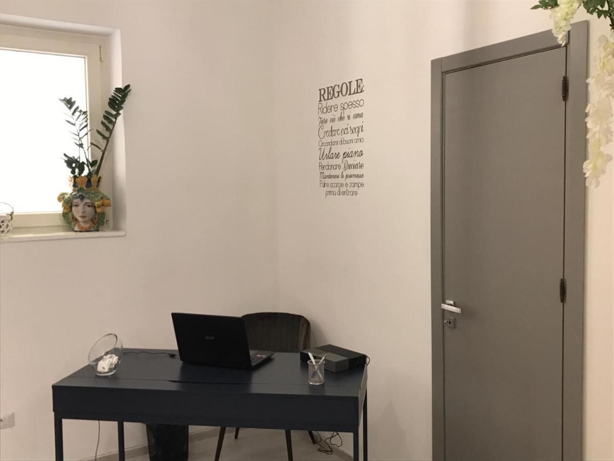 B&B Le Stanze Al Centro Agrigento Eksteriør bilde